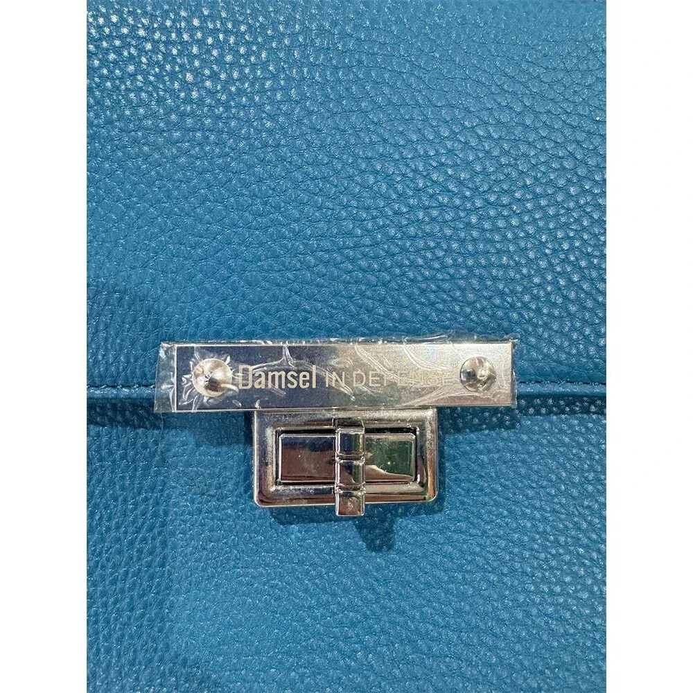 Damsel in Defense Daphne Concealed Carry Shoulder Bag Blue Large 16x10 - Picture 5 of 9